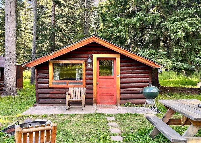 Silver Gate Lodging