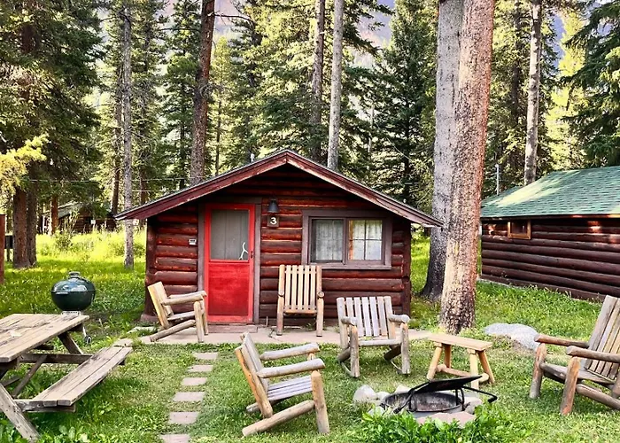 Silver Gate Lodging