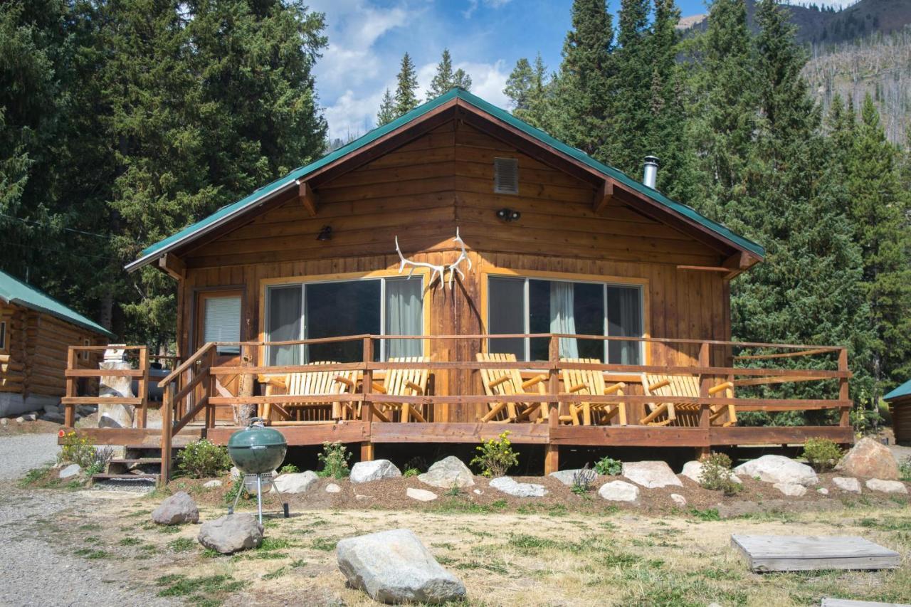 Silver Gate Lodging 3*